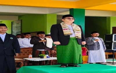 UPACARA HARI SANTRI TAHUN 2024 DI PONPES AR-RAHMAH PETAPAHAN DIPIMPIN OLEH BAPAK FUADI AHMAD,SH.,M.AB SELAKU KAKAN KEMENAG KABUPATEN KAMPAR B